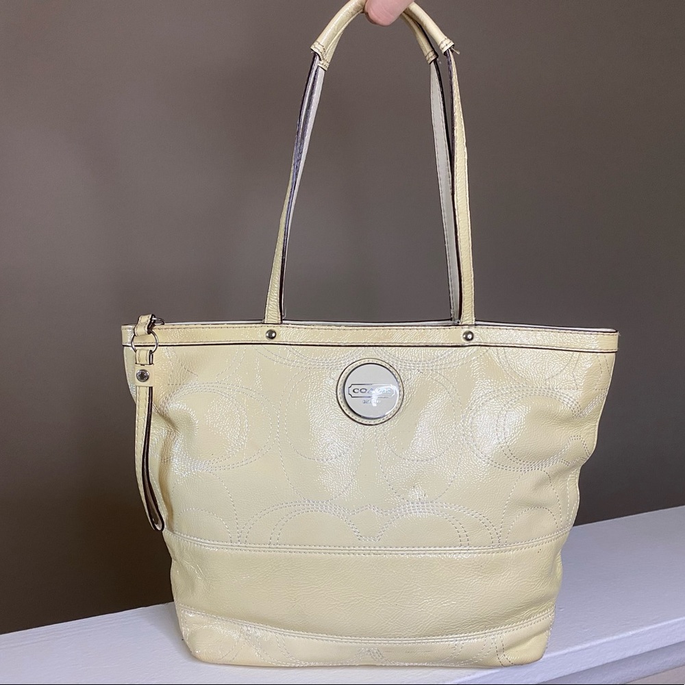 Coach Patent Leather Stitched C Tote Shoulder Bag Purse Ivory